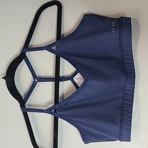 AR-33 Sports Bra Size Large Activewear Comfy‎